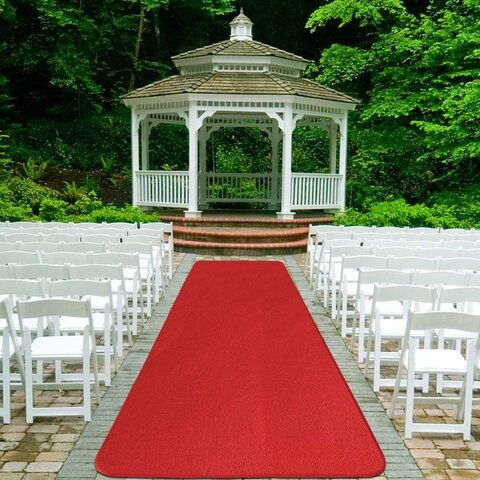 Red Carpet (25’L x 4’W)
